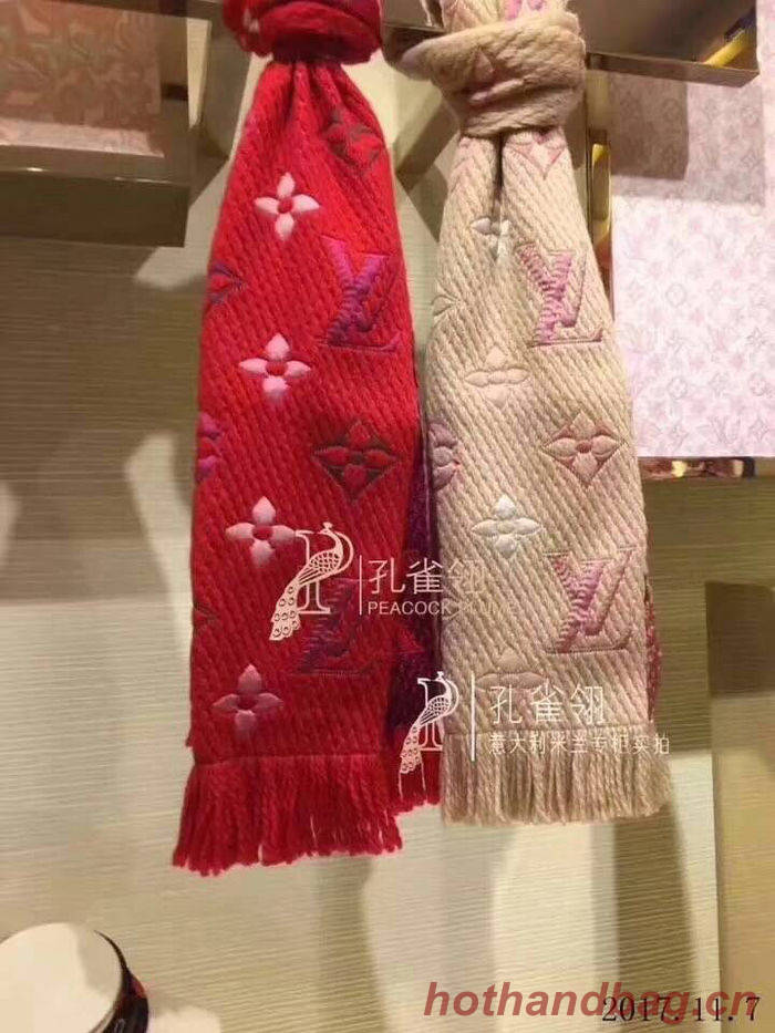 Louis Vuitton Scarf LV00157